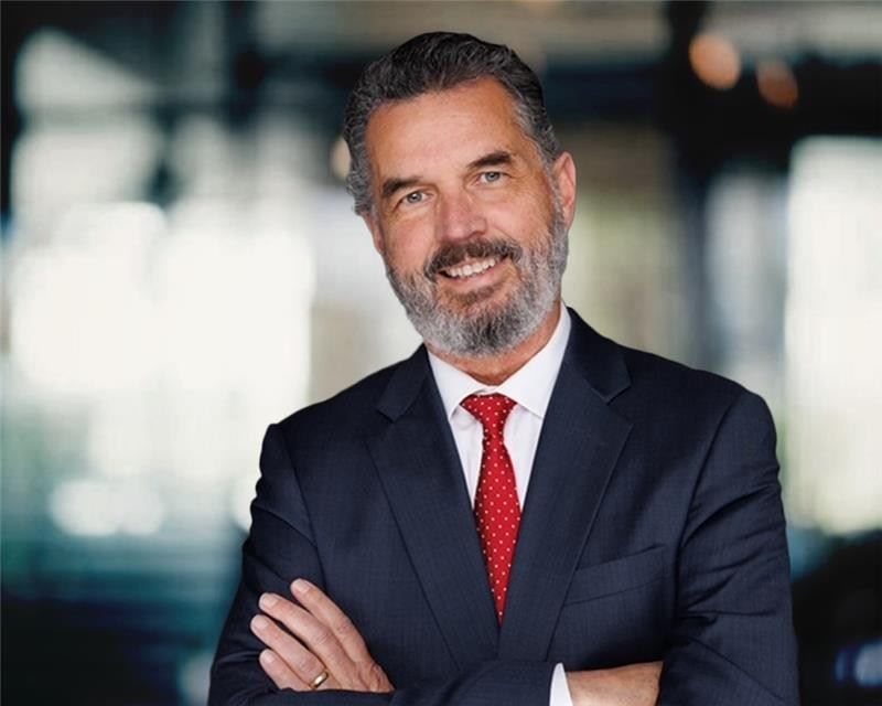 County Judge, Frank New